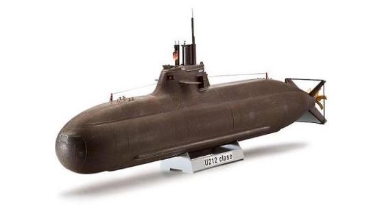 Немецкая подводная лодка класса U212A Revell